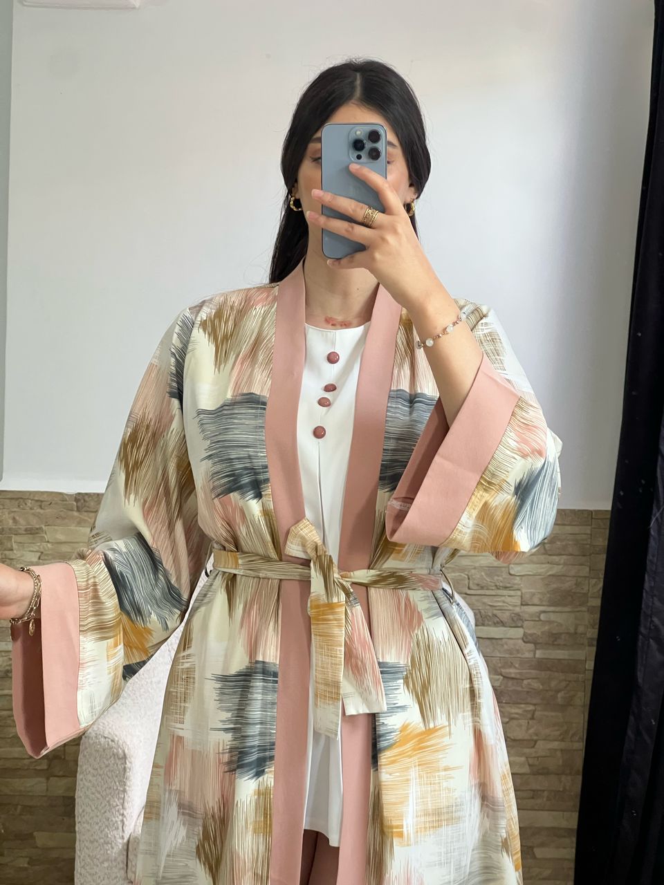 kimono en line chemise blanc avec pantalon couleur uni